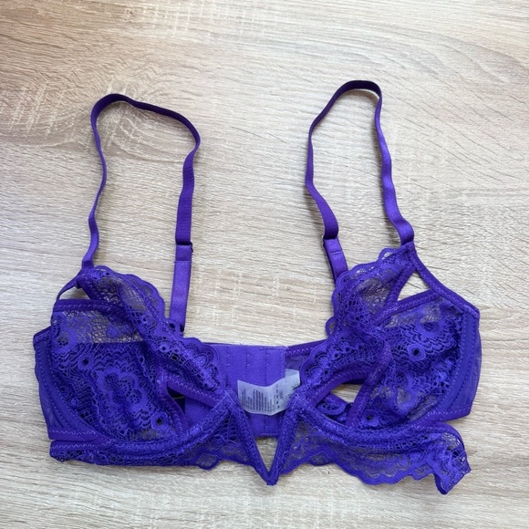 New Thistle and Spire Kane Cutout V Wire Bra Top Lace Sheer Purple 32C - Picture 5 of 9